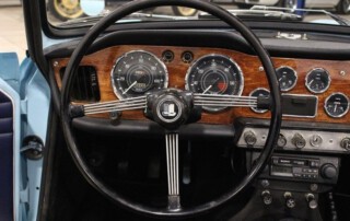 TRIUMPH TR4 4 CYLINDRES - 4 RAPPORTS -2138CC ANNEE 1964 (14)